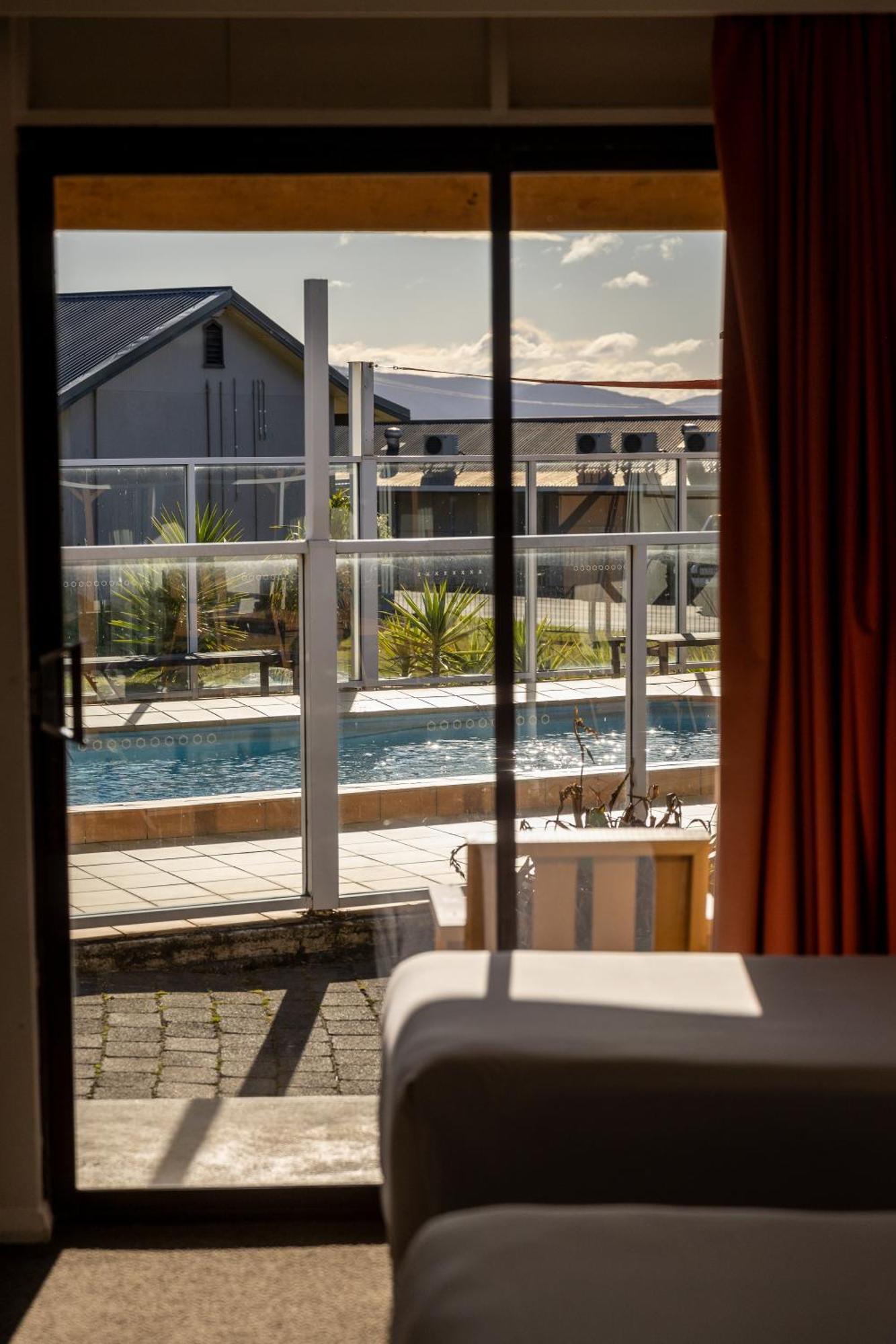 Beachfront Бичено Экстерьер фото